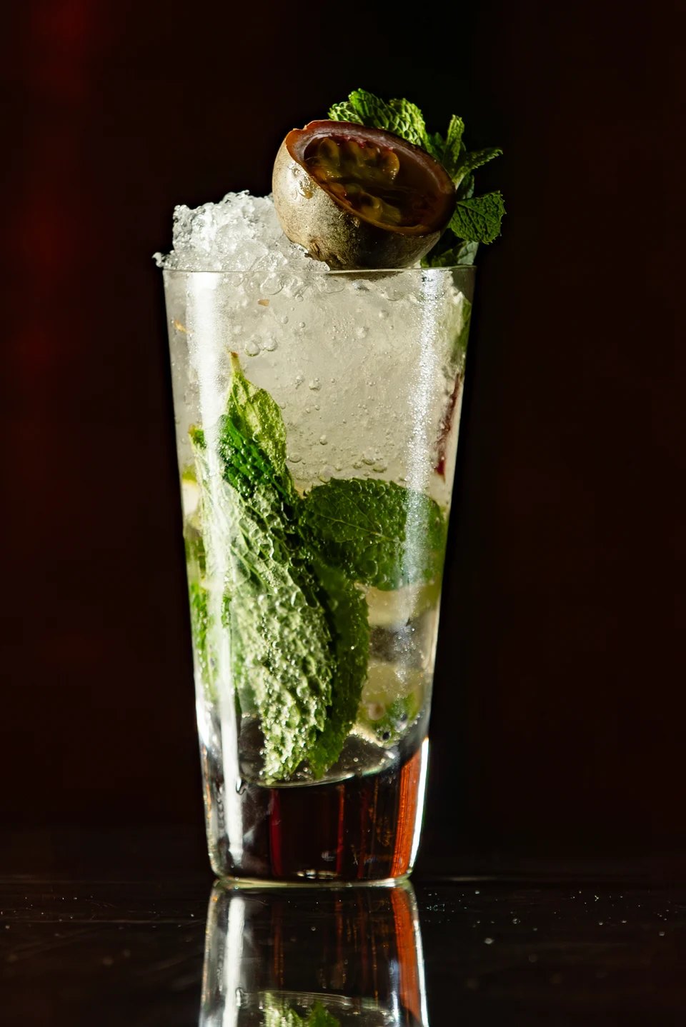 Mint crushed ice tall cocktail