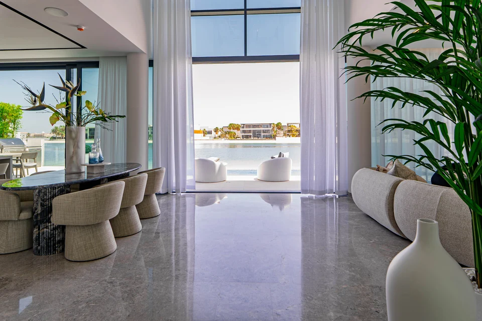 Bright waterfront living dining room